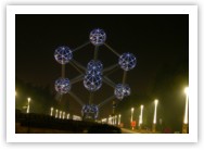 (213/218):Atomium w nocy